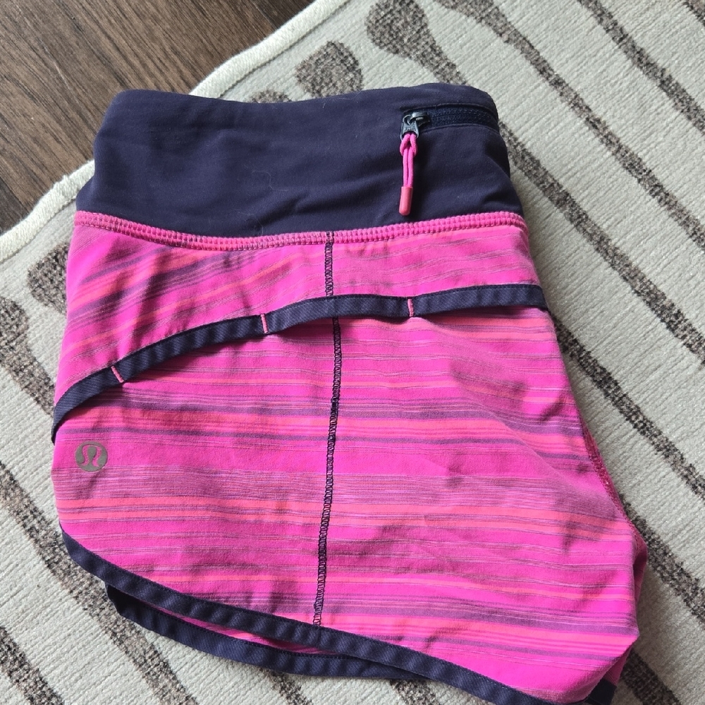 Lululemon Original Speed Up Shorts 2.5" Size 4